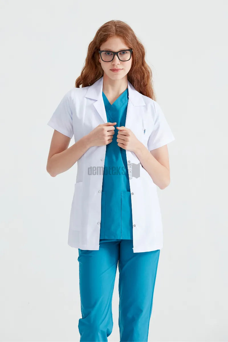 Fehér laboratóriumi köpeny - Női - Dr. Rever Summer