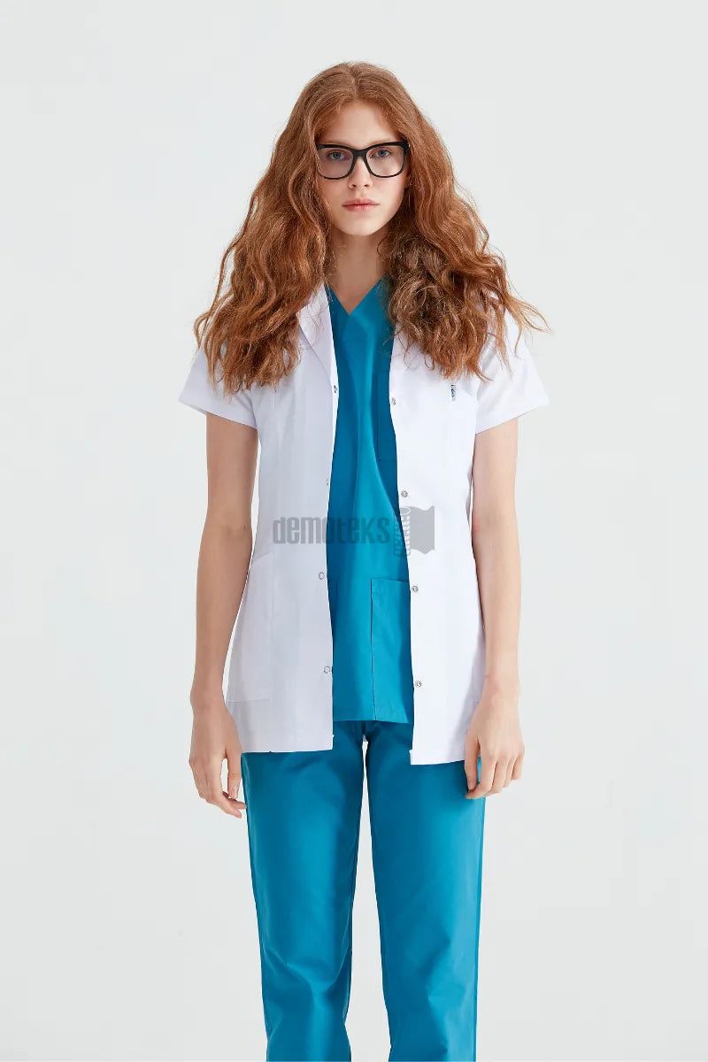 Fehér laboratóriumi köpeny - Női - Dr. Rever Summer